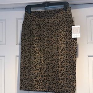 Lularoe elegant Cassie